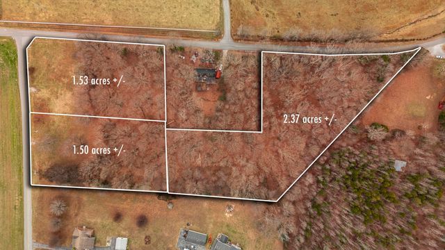 512 N Happy Hollow Road, Portland, TN 37148