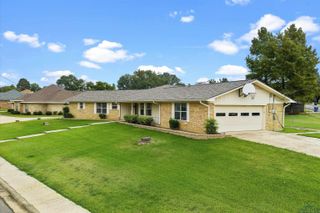 1417 Shawnee Trail, Henderson, TX 75654