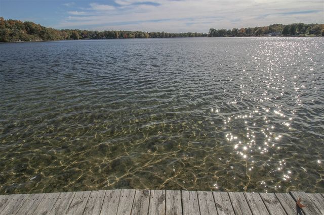 58463 Loop Road, Three Rivers, MI 49093
