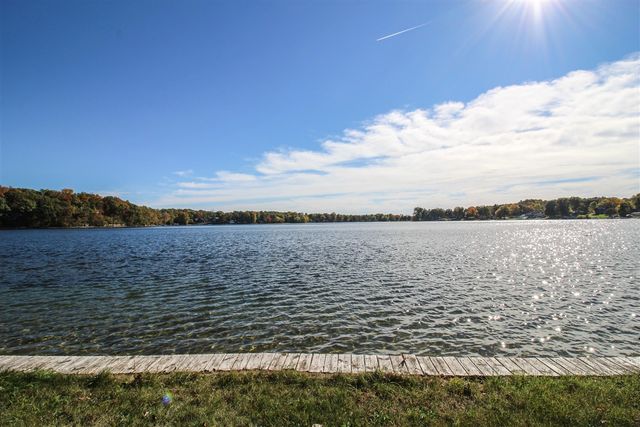 58463 Loop Road, Three Rivers, MI 49093
