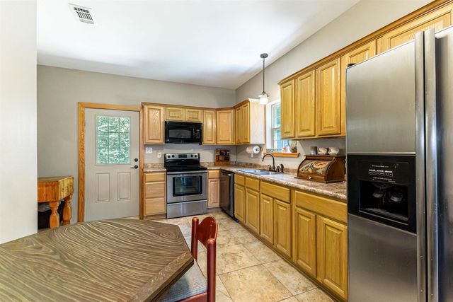 2815 AB Carter Rd, Hallsville, TX 75650
