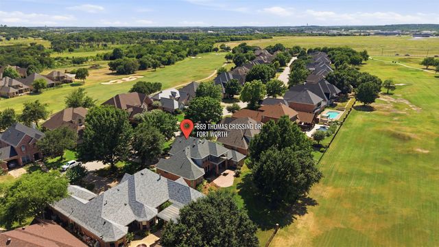 869 Thomas Crossing Drive, Fort Worth, TX 76028