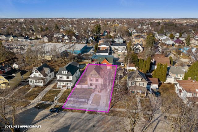 1934 N 7th STREET, Sheboygan, WI 53081