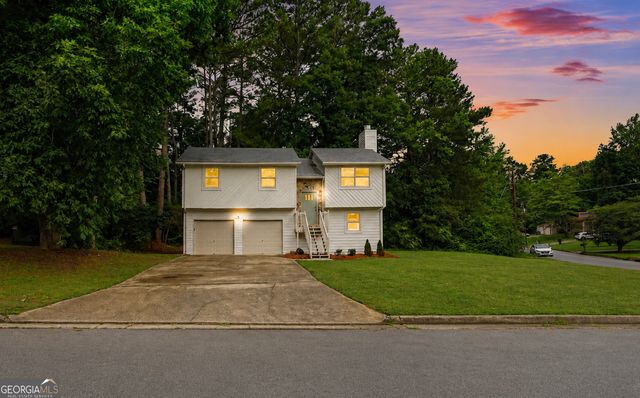 3449 Oak Run Drive, Lithonia, GA 30038