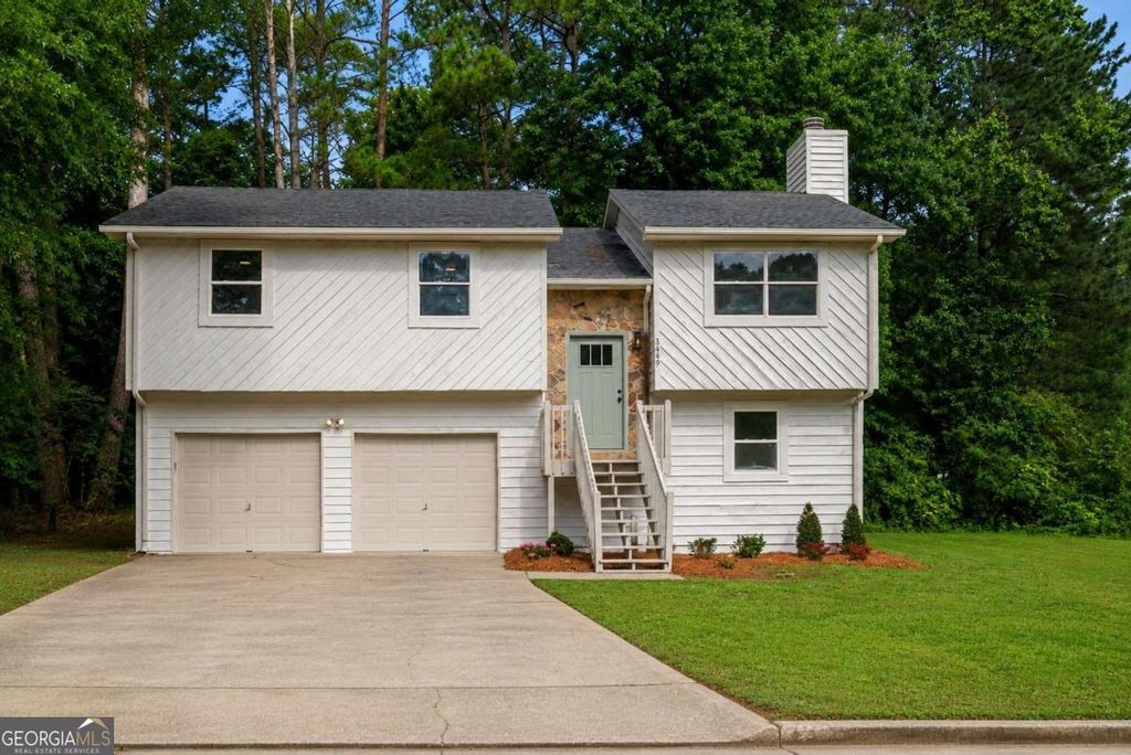 3449 Oak Run Drive, Lithonia, GA 30038