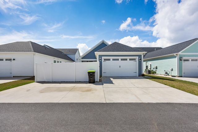 3134 White Jasmine Dr., Little River, SC 29566