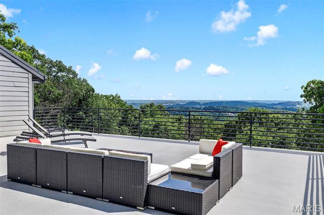 47 Rockwood Forest Hill, Wildwood, MO 63025