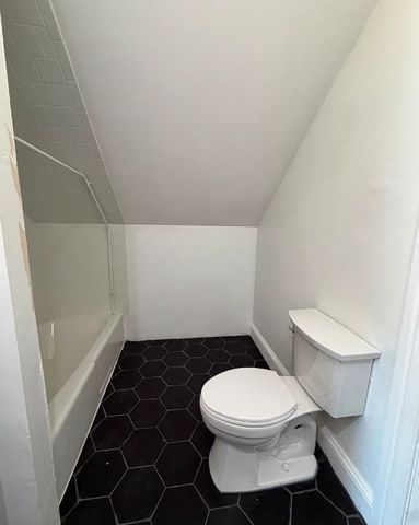 36 Pine Street 3, Pawtucket, RI 02860