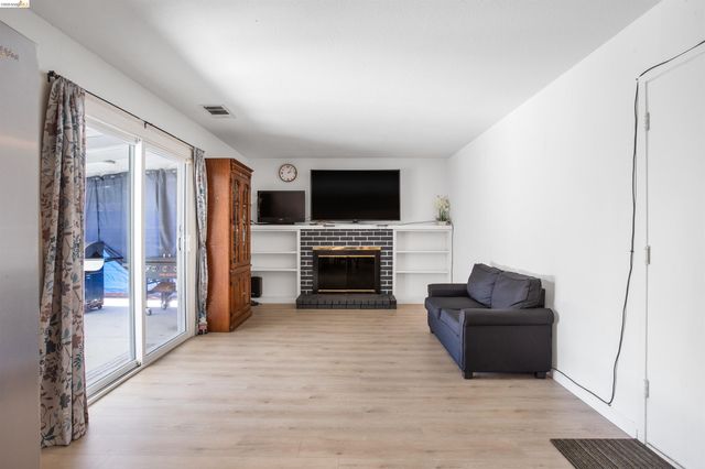 4301 Delta Fair Blvd, Antioch, CA 94509