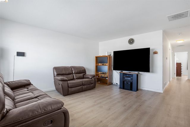 4301 Delta Fair Blvd, Antioch, CA 94509