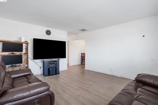 4301 Delta Fair Blvd, Antioch, CA 94509