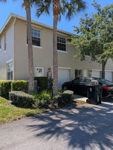 2157 SE Jamieson Drive, Port St. Lucie, FL 34952