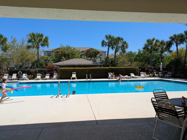 2157 SE Jamieson Drive, Port St. Lucie, FL 34952