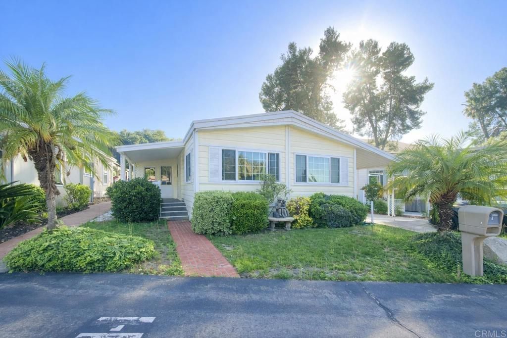 Image 2 of property listing at 8975 Lawrence Welk Drive SPC 2, Escondido, CA 92026