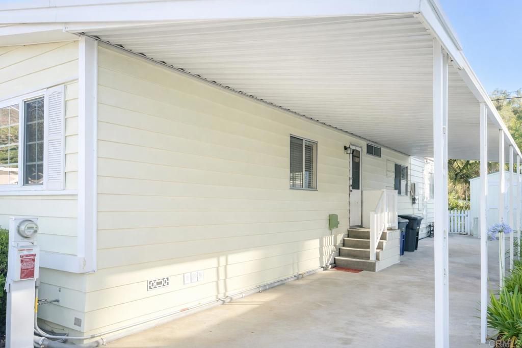 Image 4 of property listing at 8975 Lawrence Welk Drive SPC 2, Escondido, CA 92026