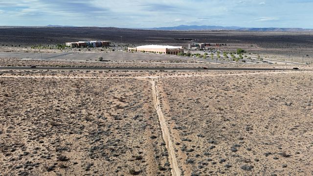 2825-2901 Hatfield Street NE, Rio Rancho, NM 87144