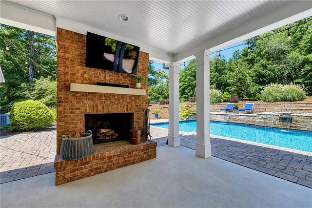 16565 Freemanville Road, Milton, GA 30004