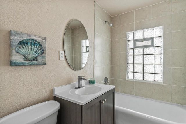3108 N 44th STREET, Milwaukee, WI 53216