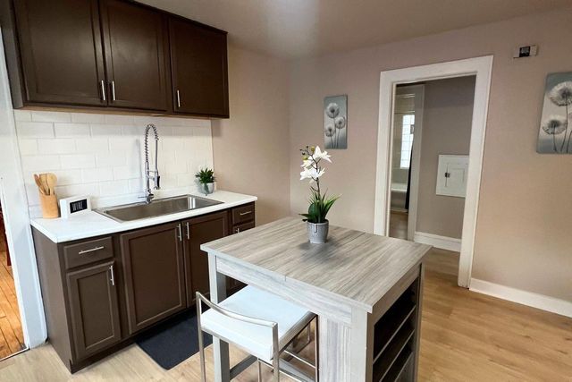3108 N 44th STREET, Milwaukee, WI 53216
