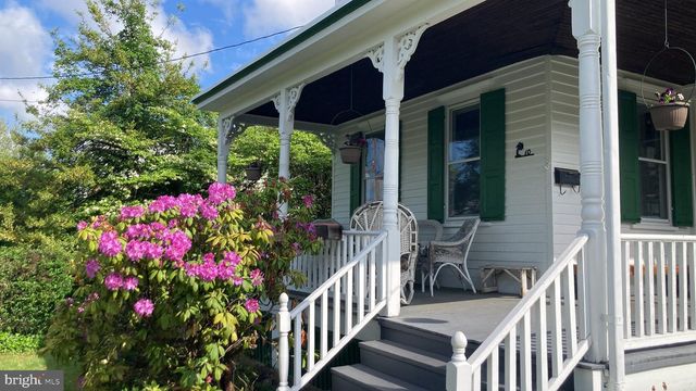 10 STACEY AVE, Trenton, NJ 08618