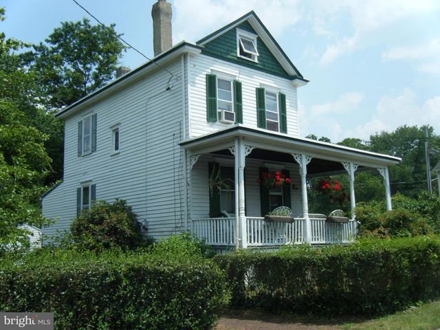 10 STACEY AVE, Trenton, NJ 08618