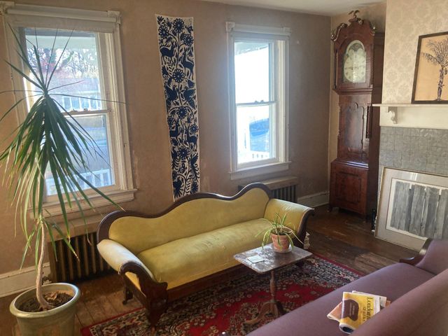 10 STACEY AVE, Trenton, NJ 08618
