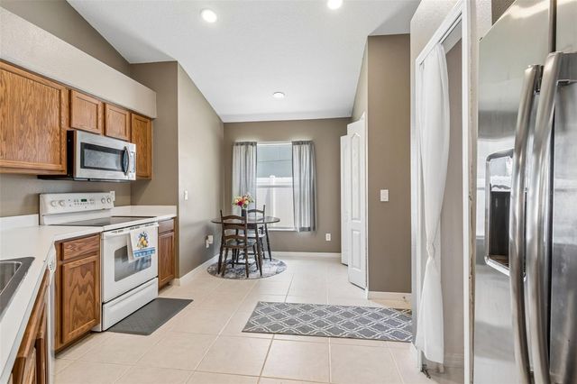 3318 CLOVER BLOSSOM CIRCLE, Land O Lakes, FL 34638