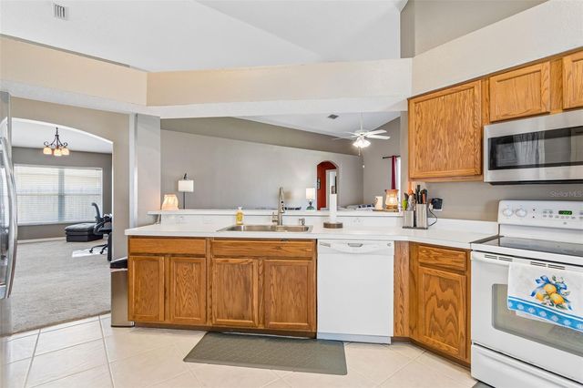 3318 CLOVER BLOSSOM CIRCLE, Land O Lakes, FL 34638