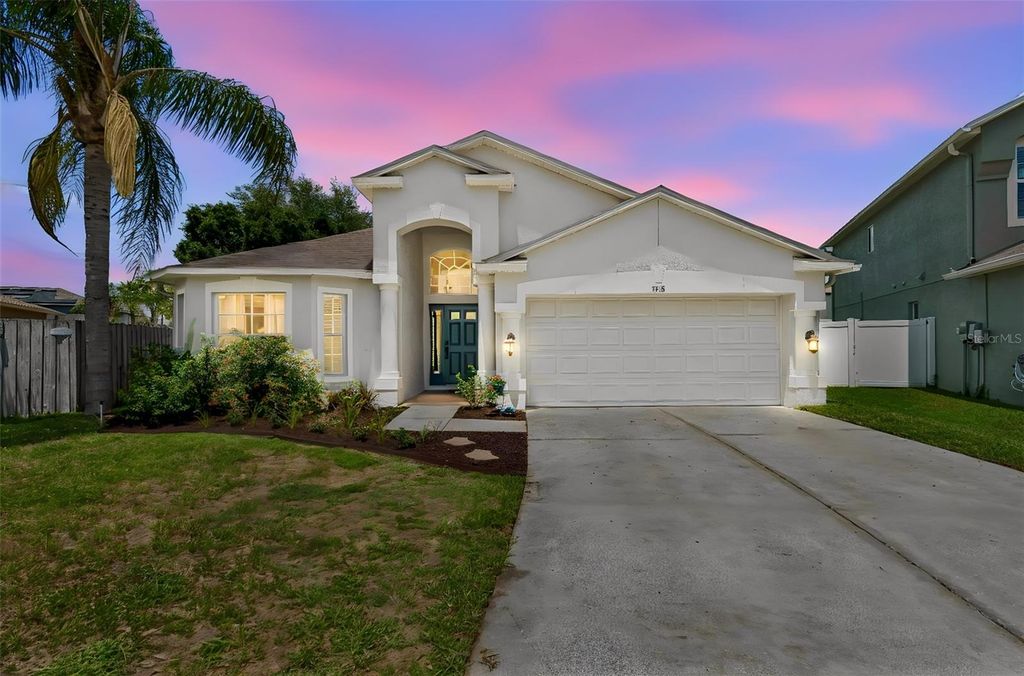 3318 CLOVER BLOSSOM CIRCLE, Land O Lakes, FL 34638