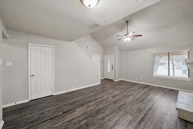 3505 Rush Springs Drive, Arlington, TX 76016