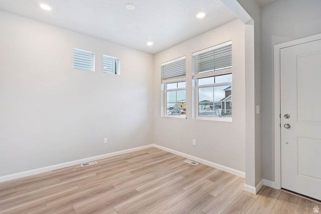 7047 N SANDSTONE WAY, Eagle Mountain, UT 84005