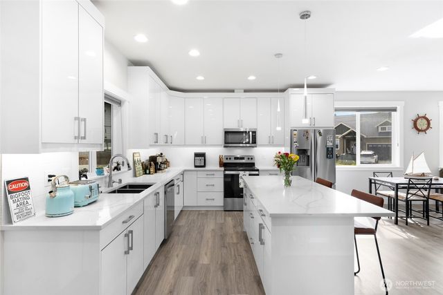 4123 Stuart Circle, Ferndale, WA 98248