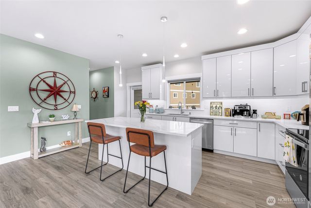 4123 Stuart Circle, Ferndale, WA 98248