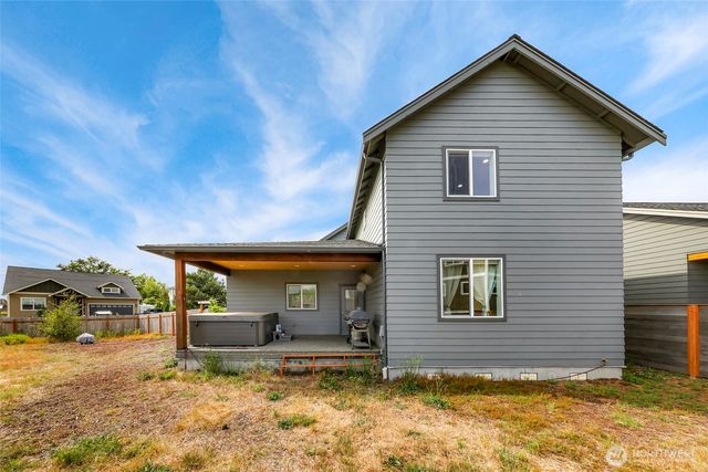 4123 Stuart Circle, Ferndale, WA 98248
