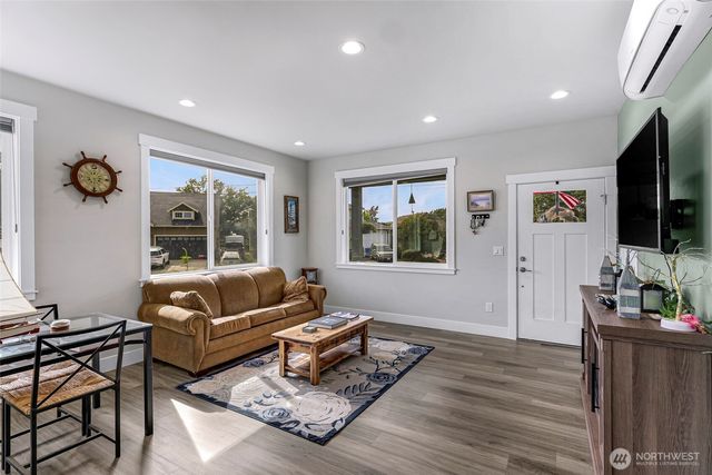 4123 Stuart Circle, Ferndale, WA 98248