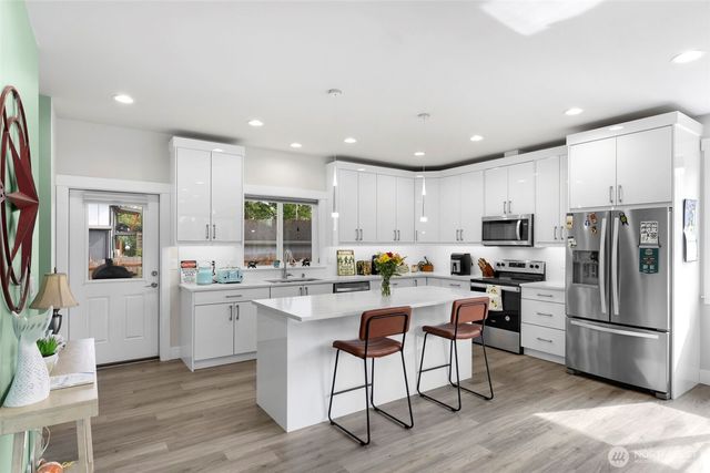 4123 Stuart Circle, Ferndale, WA 98248