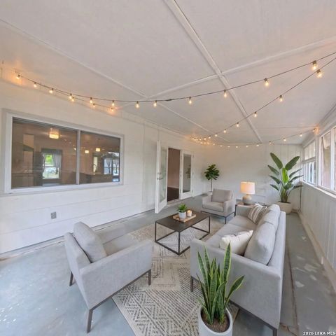 12705 LONE SHADOW TRL, Live Oak, TX 78233