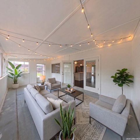 12705 LONE SHADOW TRL, Live Oak, TX 78233