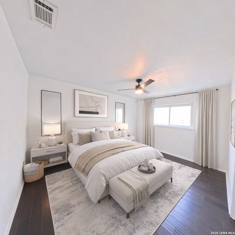 12705 LONE SHADOW TRL, Live Oak, TX 78233