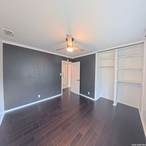 12705 LONE SHADOW TRL, Live Oak, TX 78233