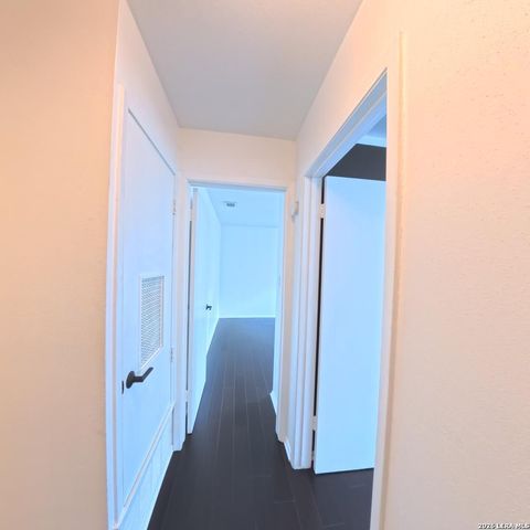 12705 LONE SHADOW TRL, Live Oak, TX 78233