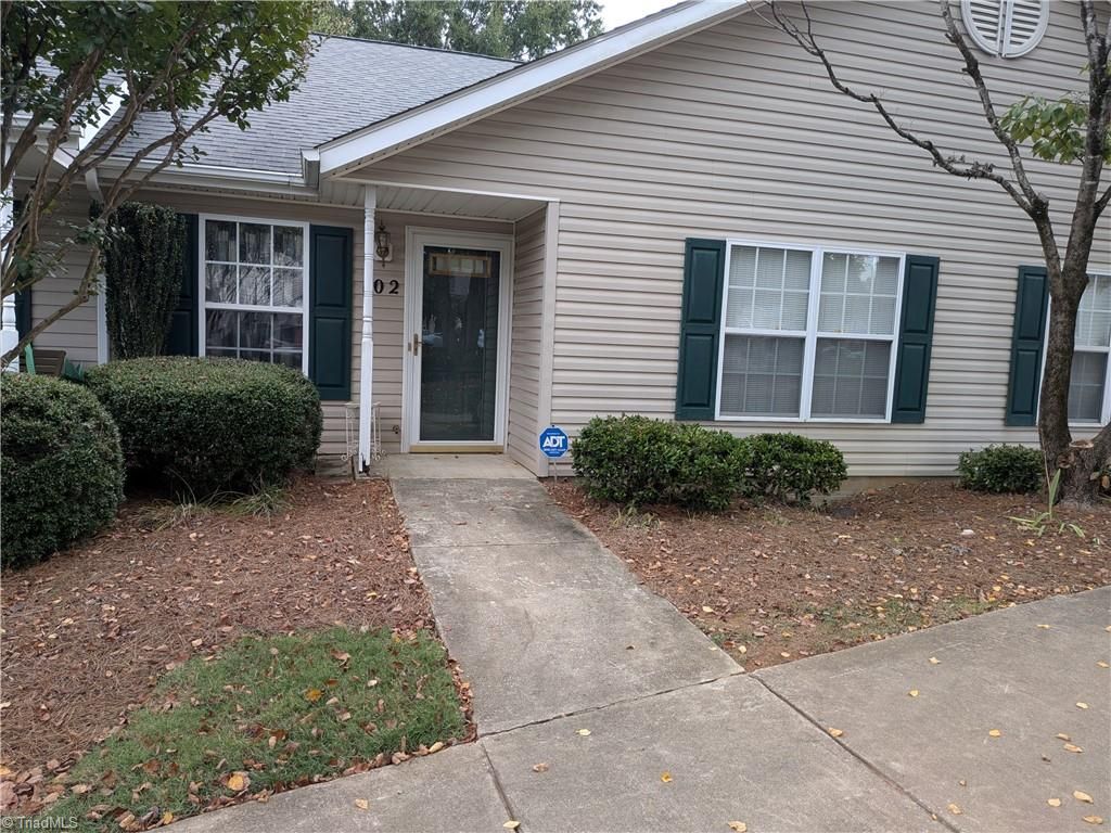102 Wesley Harris Circle, Greensboro, NC 27455