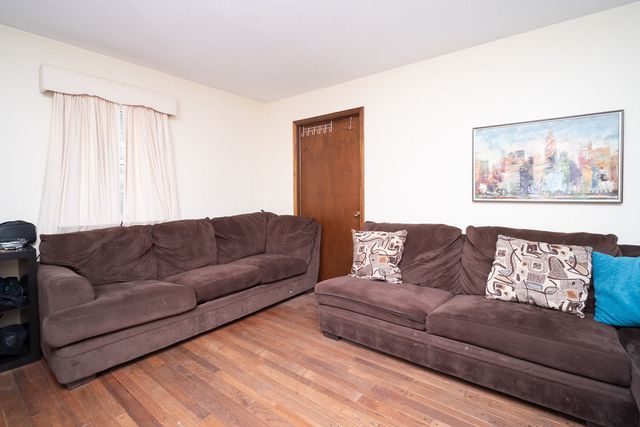 1926 Valencia Drive, Rockford, IL 61108