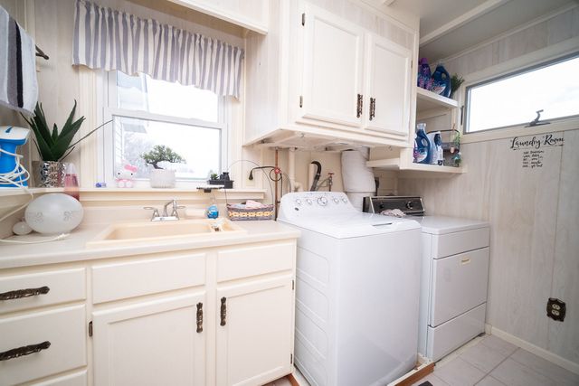 1926 Valencia Drive, Rockford, IL 61108