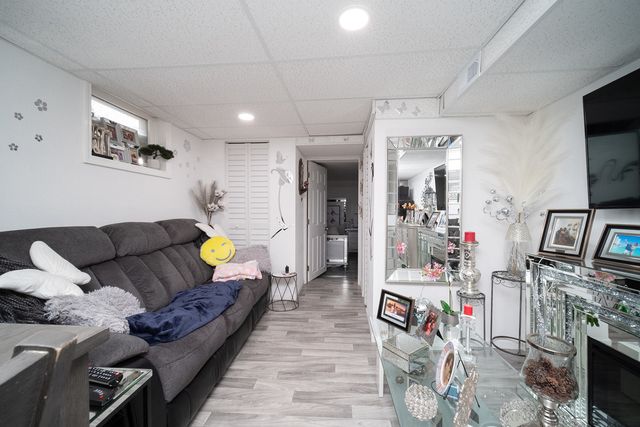 1926 Valencia Drive, Rockford, IL 61108