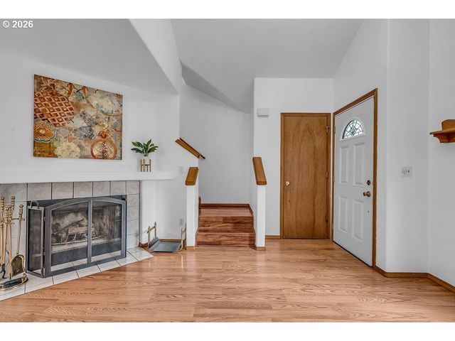 6936 Sw 188TH Ave, Beaverton, OR 97007
