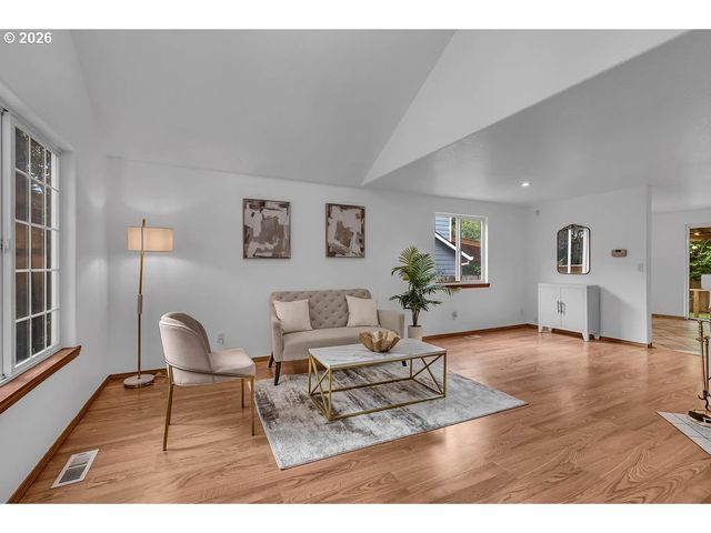 6936 Sw 188TH Ave, Beaverton, OR 97007