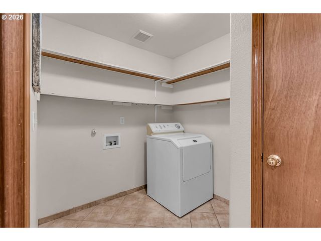 6936 Sw 188TH Ave, Beaverton, OR 97007