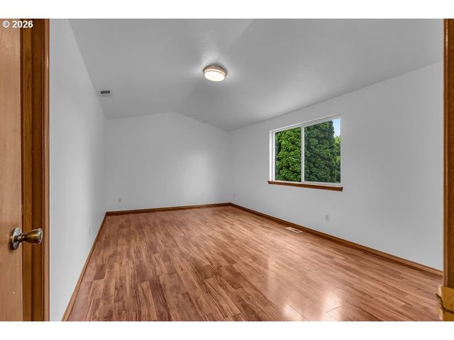 6936 Sw 188TH Ave, Beaverton, OR 97007