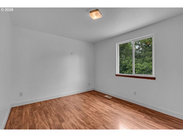 6936 Sw 188TH Ave, Beaverton, OR 97007